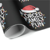 Gedwongen familie Fun Sarcastic Kerstmis Funny Cadeaupapier (Rol Hoek)