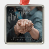 Geef Bedankt Geëngageerde Foto grijs Metalen Ornament (Voorkant)