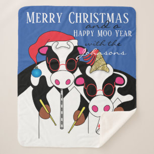 Geef de Blanket van het "Happy Moo Year"-medium ee Sherpa Deken