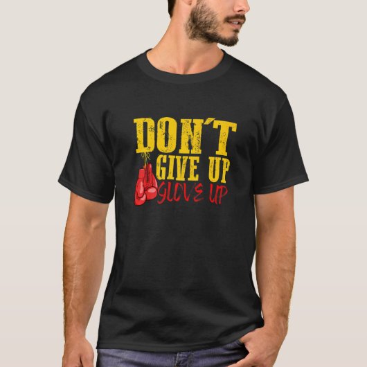 Geef de handschoen op met de trainingstrookje t-shirt (Voorkant)