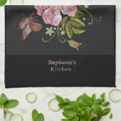 Geef de zwarte achtergrond van Floral Embroidery P Theedoek (Gevouwen)