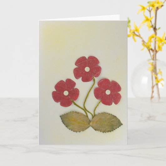 Geef drie rode Birthday-bloemen aan Kaart (Gele Bloem)