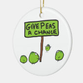 Geef erwten een kans keramisch ornament (Links)