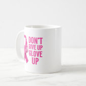 Geef geen handschoen op met boksend kankerbewustzi koffiemok (Voorkant links)