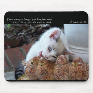 Geef hem voedsel aan Eat (Cat) Mousepad Muismat