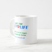 Geef het cadeau van het leven koffiemok (Voorkant links)