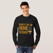 Geef het de schuld op het pakket Drink T-shirt (Voorkant volledig)