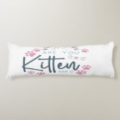 Geef je me een kussen. lichaamskussen (Voorkant)