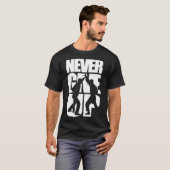 Geef Krav Maga nooit op T-shirt (Voorkant volledig)