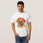 Geef me wat yum yum- Proef de regenboog van plezie T-shirt (Voorkant volledig)