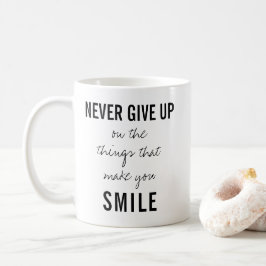 Geef nooit de Typografie van het Positiviteitscijf Koffiemok