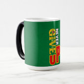 Geef nooit Mok op (Voorkant links)