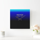 Geef nooit Motivatie op en geef nooit op Vierkante Klok (Huis)