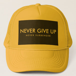 Geef nooit op Geef nooit aangepaste tekst Unisex o Trucker Pet