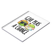 Geef Peas een kans op Funny Hippie Peas Pun Notitieboek (Linkerzijde)