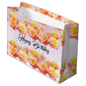 Geef Rozen met Happy Birthday Free Spirit een pers Groot Cadeauzakje (Voorkant Gekanteld)