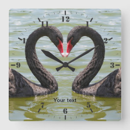 Geef twee zwarte zwemvogels een persoonlijk tintje vierkante klok