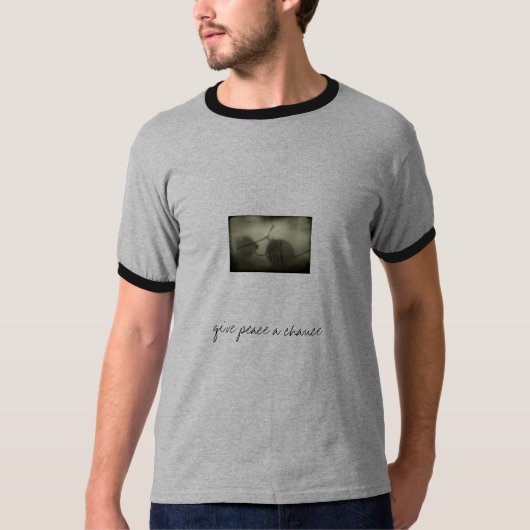 Geef Vrede een kans T-shirt (Voorkant)