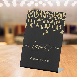 Geeft zwarte gouden confetti weg reclamebord met voetstuk