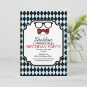 Geek Glasses, Bow Stropdas & Argyle Birthday Uitno Kaart (Staand voorkant)