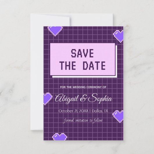 Geeky Gamer Schattig Nerdy Pixelated Paarse Nerdy Save The Date (Voorkant)