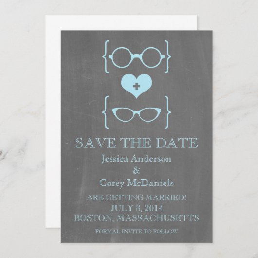 Geeky Glasses Chalkboard Save the Date Invite Kaart (Voorkant / Achterkant)