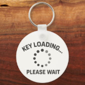 Geeky Sleutelhanger - "Sleutelladen... wacht alsje (Achterkant)