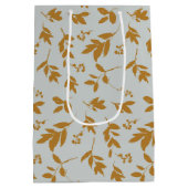 Geel bladvertakt tissuepapier medium cadeauzakje (Achterkant)