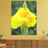 Geel bloemportret canvas afdruk (Insitu (Woonkamer))