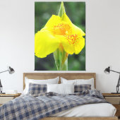 Geel bloemportret canvas afdruk (Insitu (Slaapkamer))