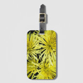 Geel Chrysanthemum Flower Bagagelabel (Voorkant (verticaal))