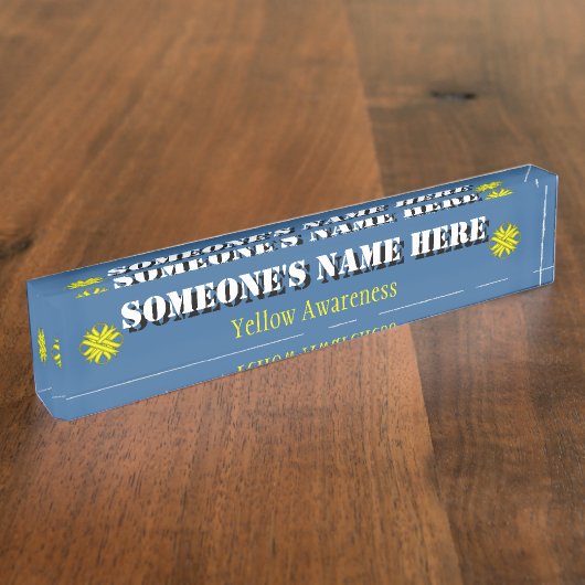 Geel Clover Ribbon door Kenneth Yoncich Naambordje (Zijkant)