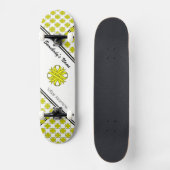 Geel Clover Ribbon door Kenneth Yoncich Skateboard (Voorkant)