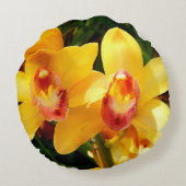 Geel Cymbidium orchidee rond kussen (Achterkant)