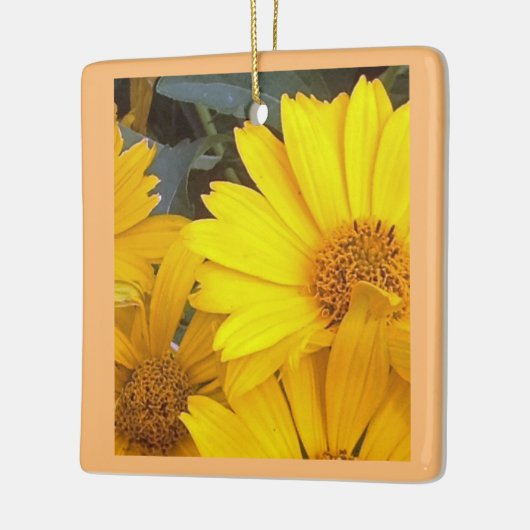 Geel Daisy Ornament (Links)
