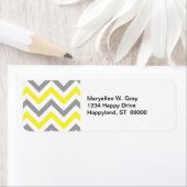 Geel, Dk Grey Wht Large Chevron ZigZag Pattern Etiket (Insitu)