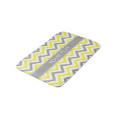 Geel Dk Grijs Wit LG Chevron Grijs Naam Monogram Badmat (Gekanteld)