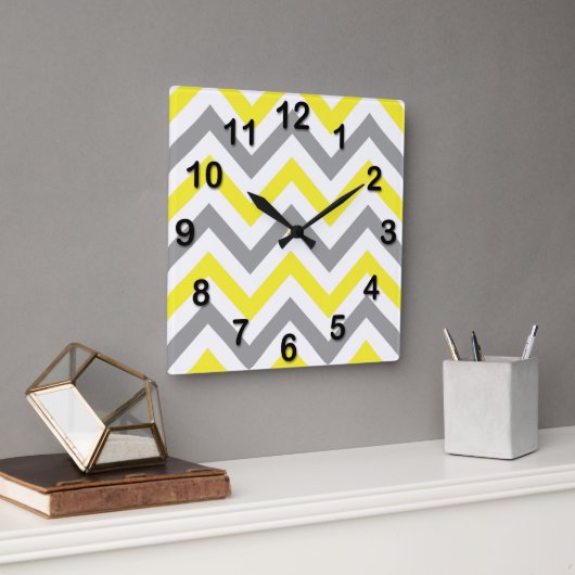 Geel, Donkergrijs Wit Groot Chevron ZigZag Patroon Vierkante Klok (Kantoor)