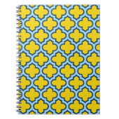 Geel en Baby Blue Trellis, Lattice, Quatrefoil Notitieboek (Voorkant)