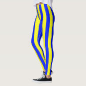 Geel en blauw gekleurd gestreepte patroon leggings (Links)