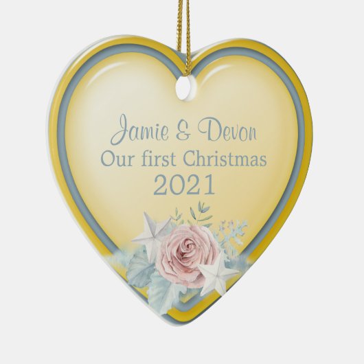 Geel en blauw hart Nieuw Weds Eerste Kerstmis Keramisch Ornament (Rechts)