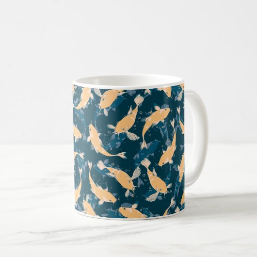 Geel en blauw patroon - Koi Fish Koffiemok (Voorkant rechts)