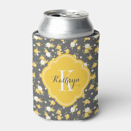 Geel en grijs bloemmonogram blikjeskoeler (Blikje Voorkant)