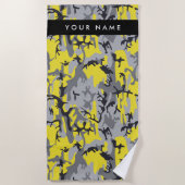 Geel en grijs Camouflage Jouw naam Personaliseren Strandlaken (Voorkant)