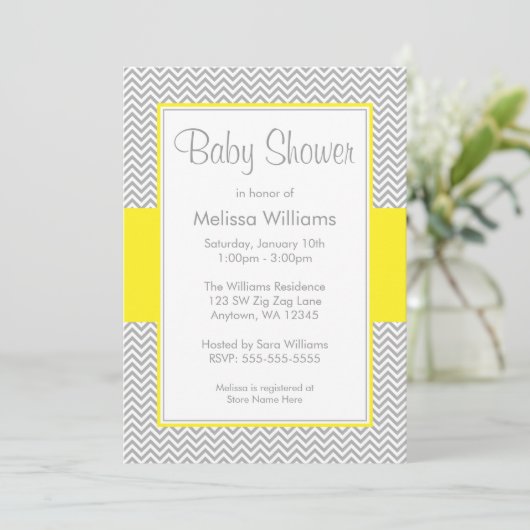 Geel en grijs Chevron Baby Shower Invitaties Kaart (Staand voorkant)