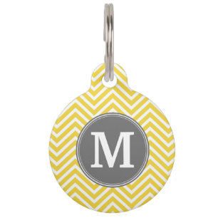 Geel en grijs Chevron Patroon met monogram Huisdierpenning