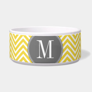 Geel en grijs Chevron Pattern Aangepast monogram Voerbakje