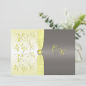 Geel en grijs Floral Monogrammed Invitation Kaart (Staand voorkant)