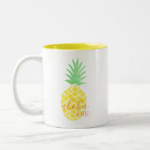 Geel en groen Waterverf Ananas Aloha Beaches Tweekleurige Koffiemok (Links)
