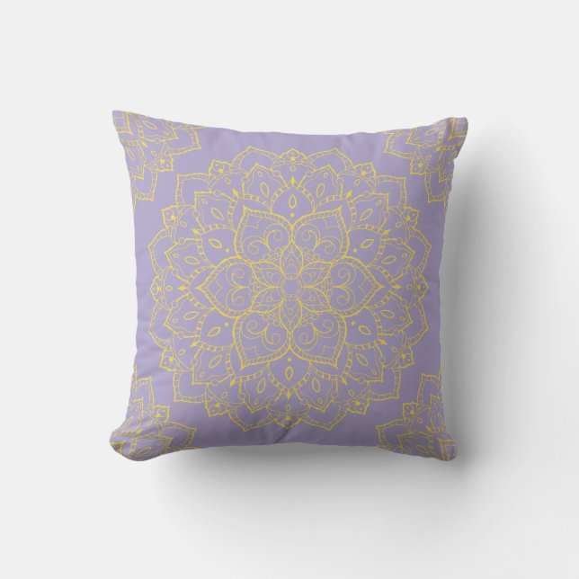 Geel en Lavender Boho Mandala Pillow Kussen (Voorkant)
